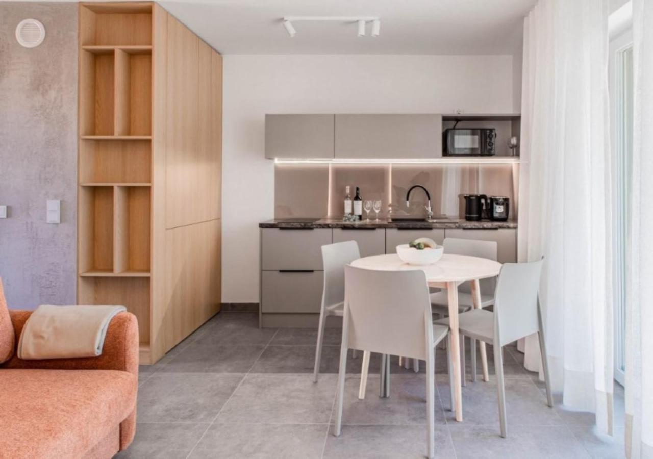 Lake-Apart Apartamenty Mielno Eksteriør bilde